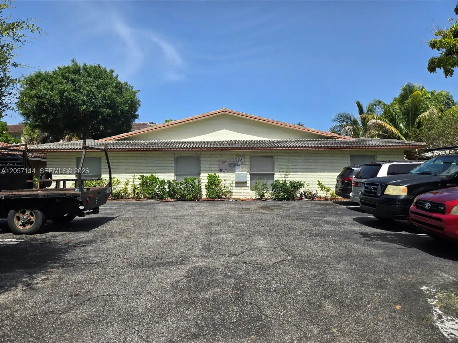 Residential Income for sale at 3735 NW 116th Ter, Coral Springs FL 33065