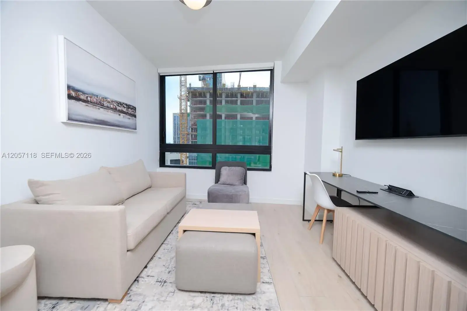 2 bedroom 2 bath Residential Lease for rent at 225 N Miami Ave # 1505, Miami FL 33128