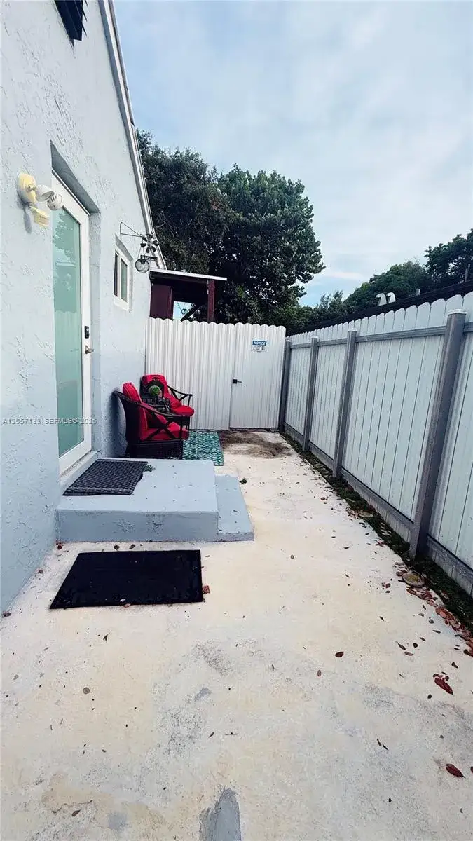 2 bedroom 2 bath Residential Lease for rent at 1558 NW 103rd St, Miami FL 33147
