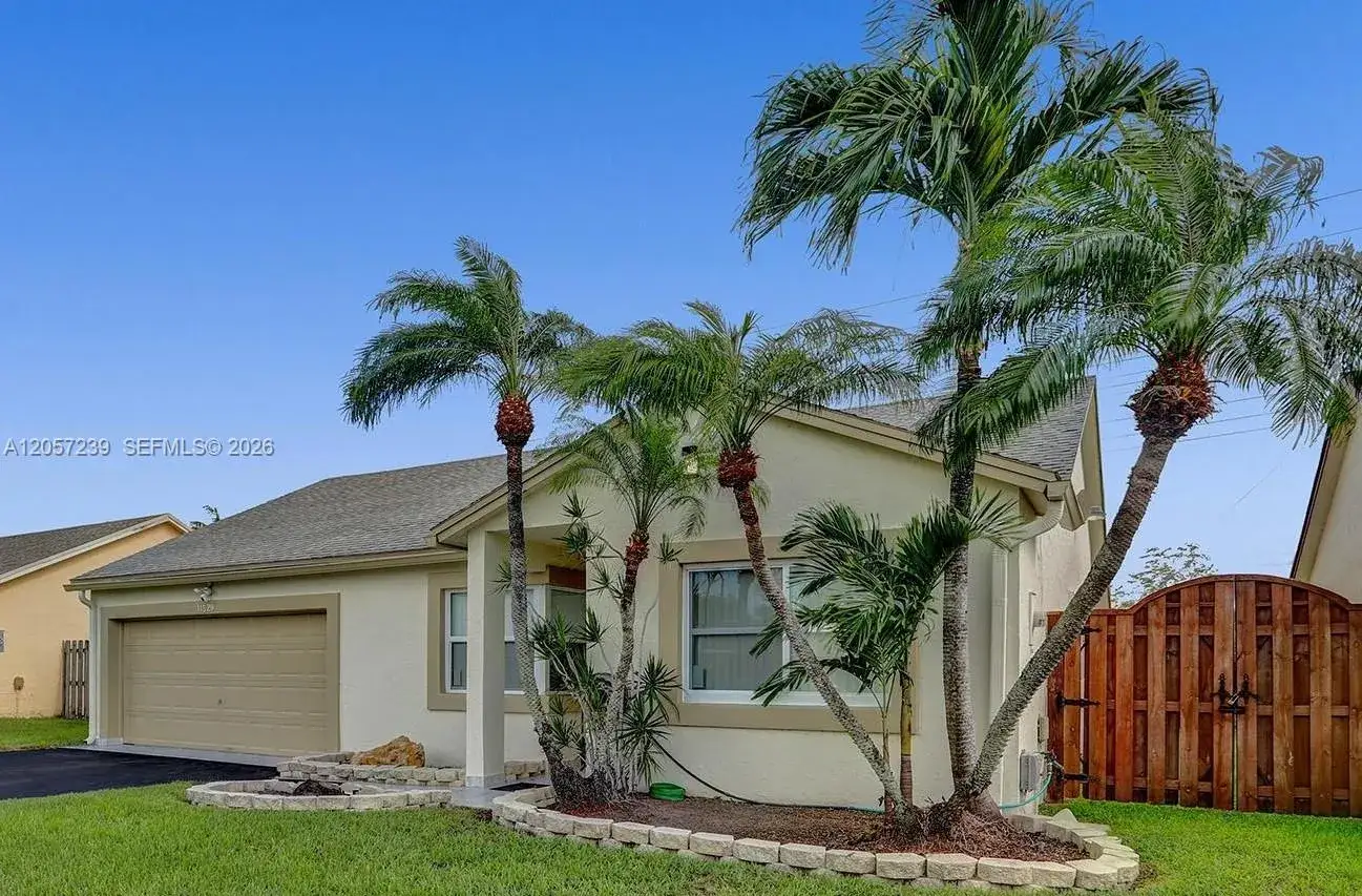 3 bedroom 2 bath Residential Lease for rent at 11529 SW 133rd Ter, Miami FL 33176