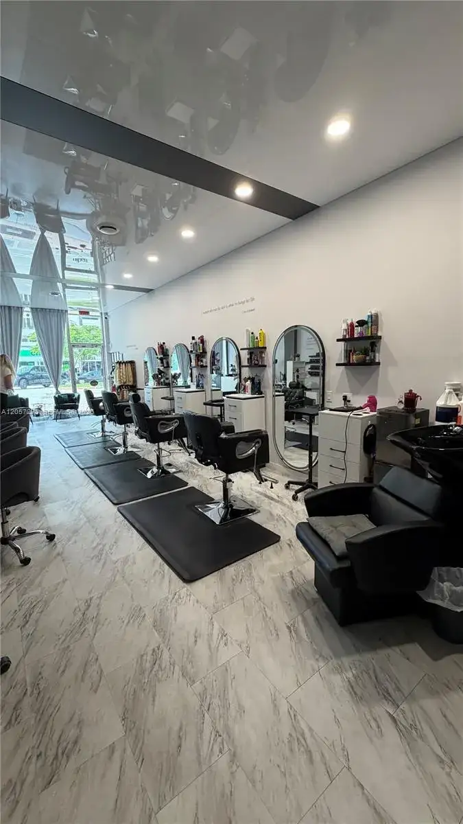 Business Opportunity for sale at 2119 Hollywood Blvd, Hollywood FL 33020