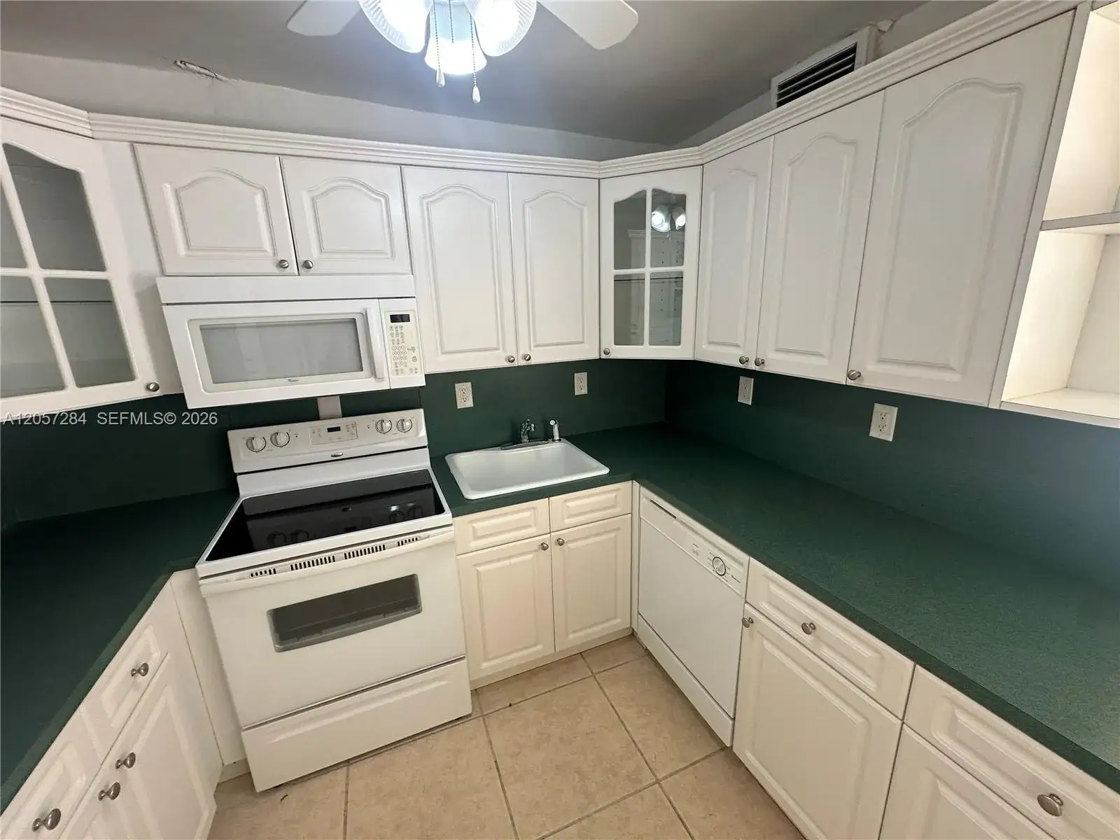 1 bedroom 1 bath Residential for sale at 12590 NE 16th Ave # 509, North Miami FL 33161
