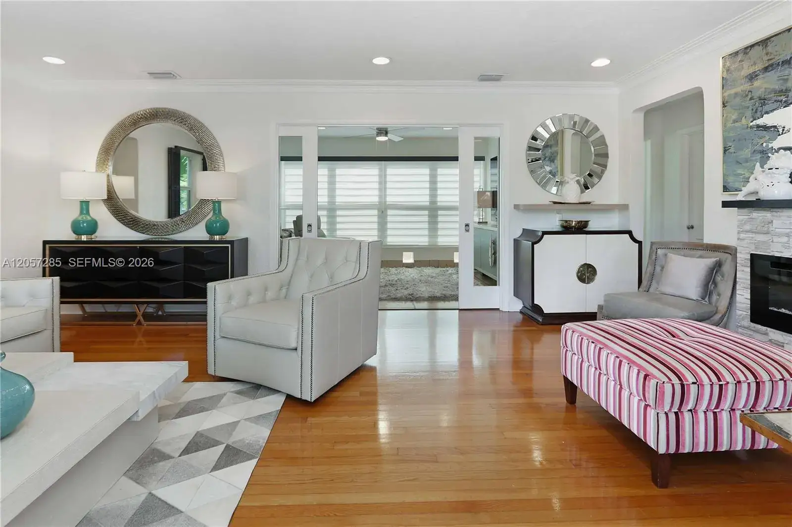 2 bedroom 2 bath Residential for sale at 405 S 16th Ave, Hollywood FL 33020