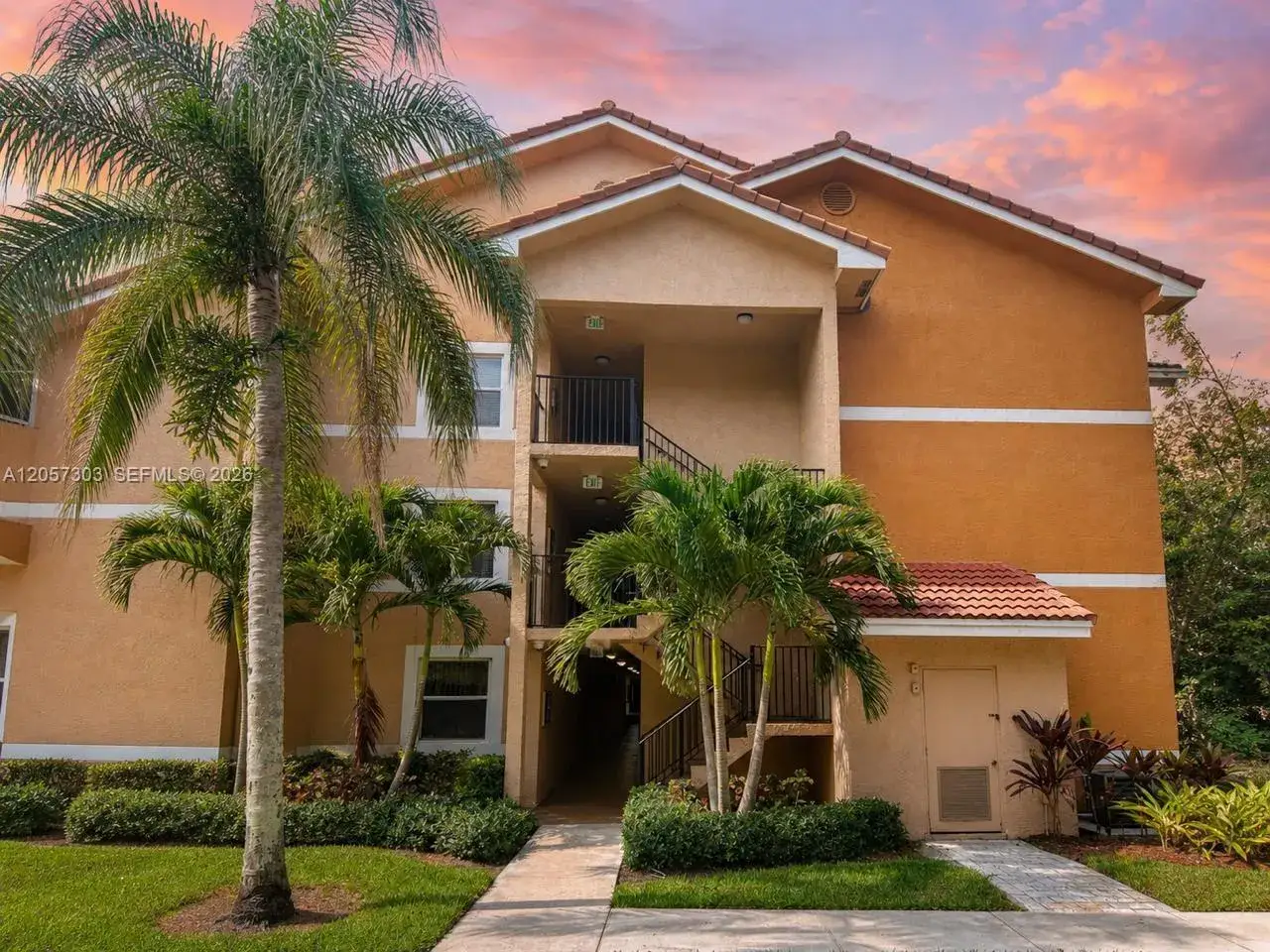 2 bedroom 2 bath Residential Lease for rent at 8851 Wiles Rd # 208, Coral Springs FL 33067