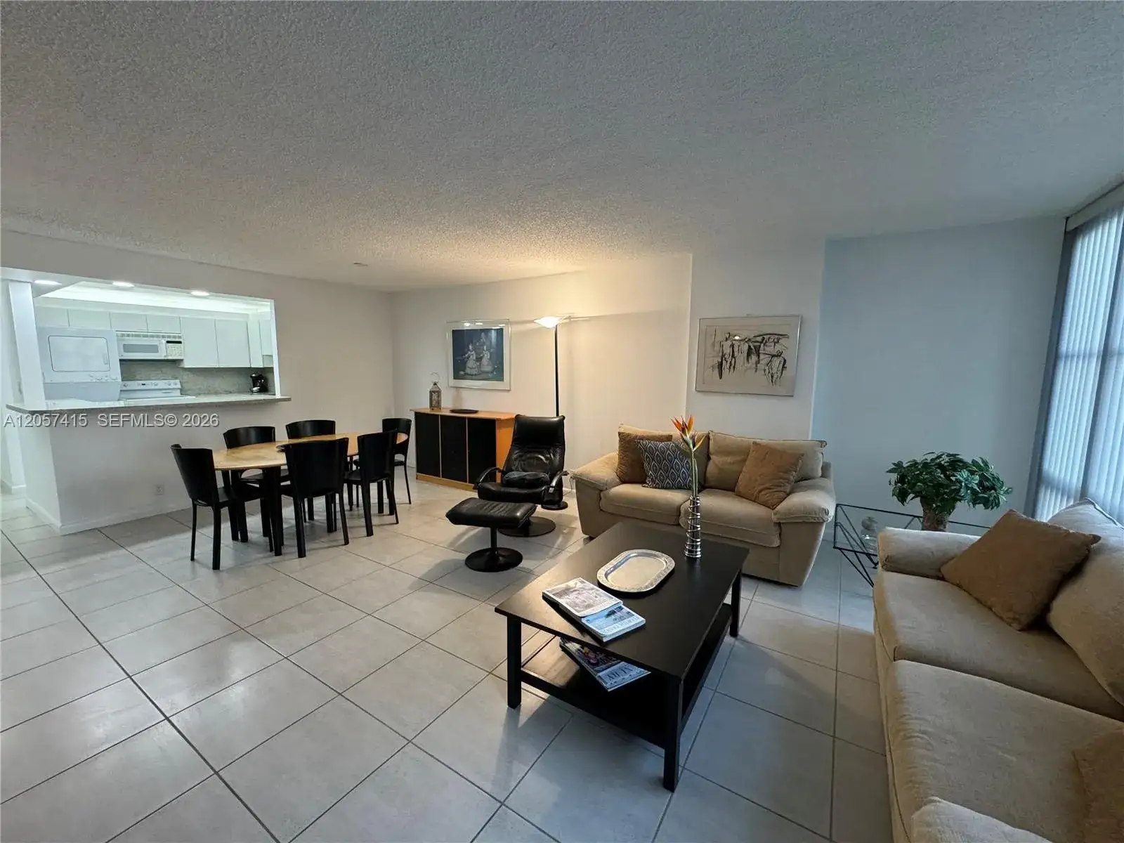 2 bedroom 2 bath Residential Lease for rent at 1865 Brickell Ave # A811, Miami FL 33129