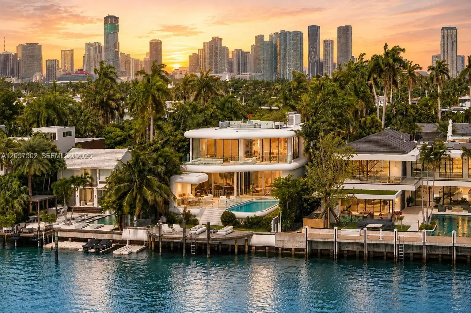 6 bedroom 6 bath Residential for sale at 503 E Dilido Dr, Miami Beach FL 33139