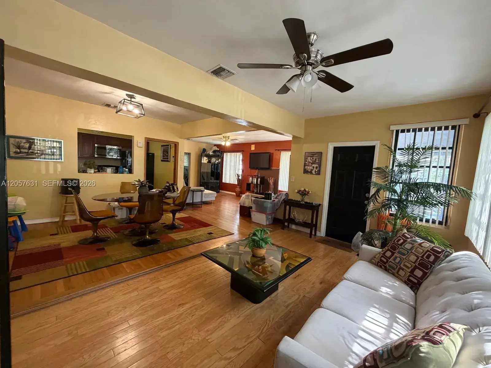 2 bedroom 1 bath Residential Lease for rent at 709 N 26th Ave, Hollywood FL 33020