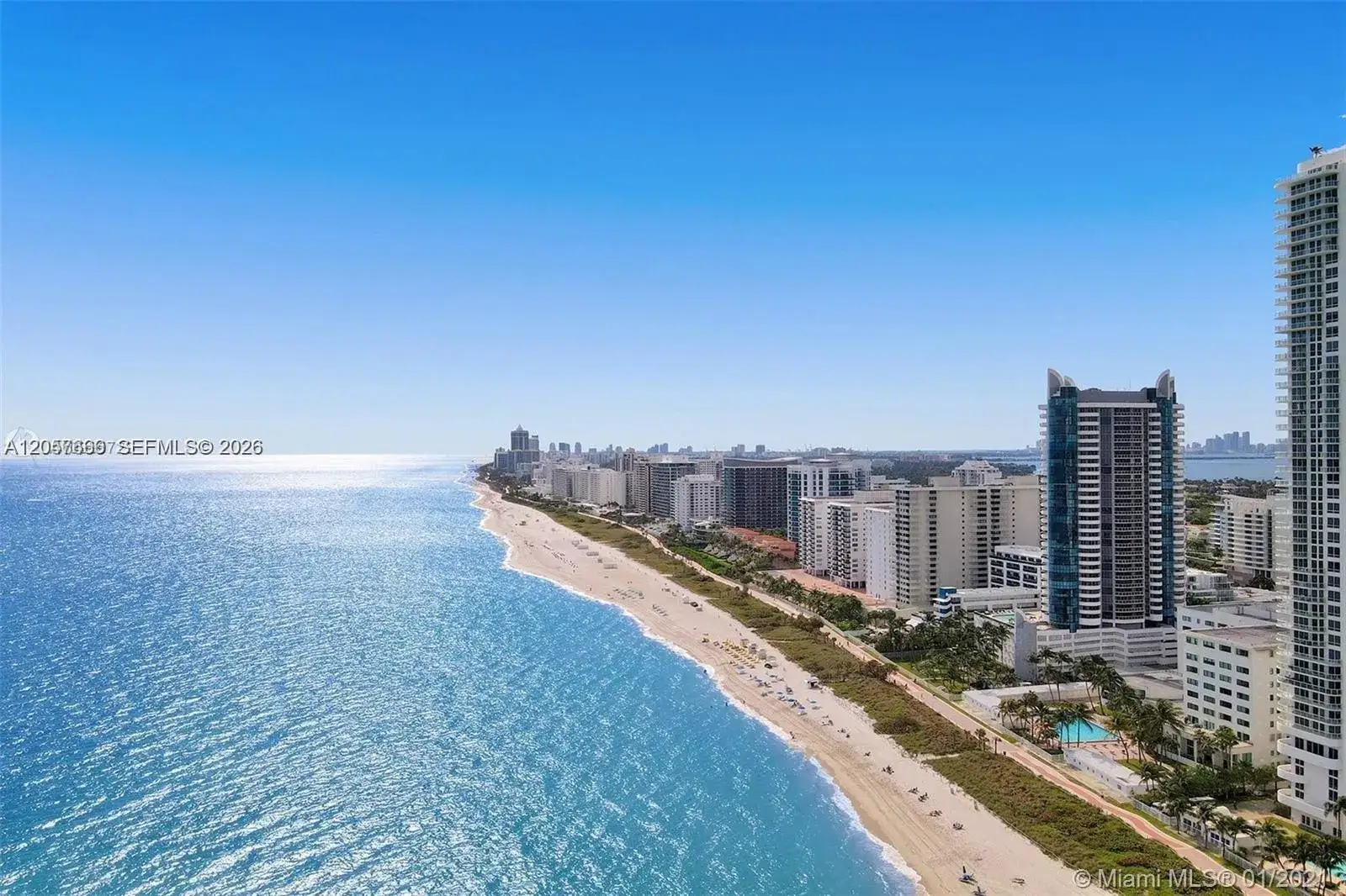 1 bedroom 1 bath Residential for sale at 6301 Collins Ave # 1504, Miami Beach FL 33141