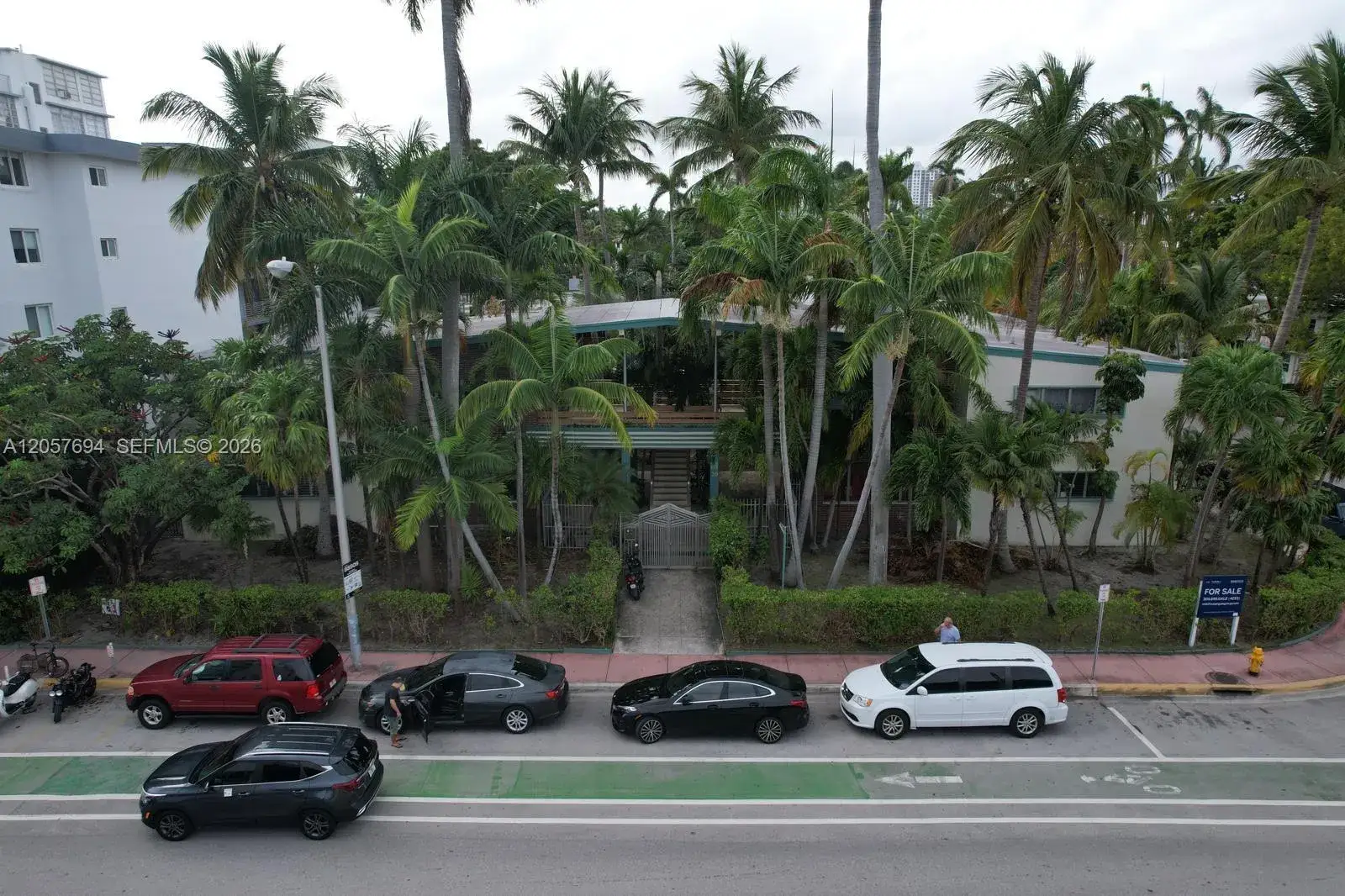 1 bath Residential Lease for rent at 1770 Meridian Ave # 113, Miami Beach FL 33139