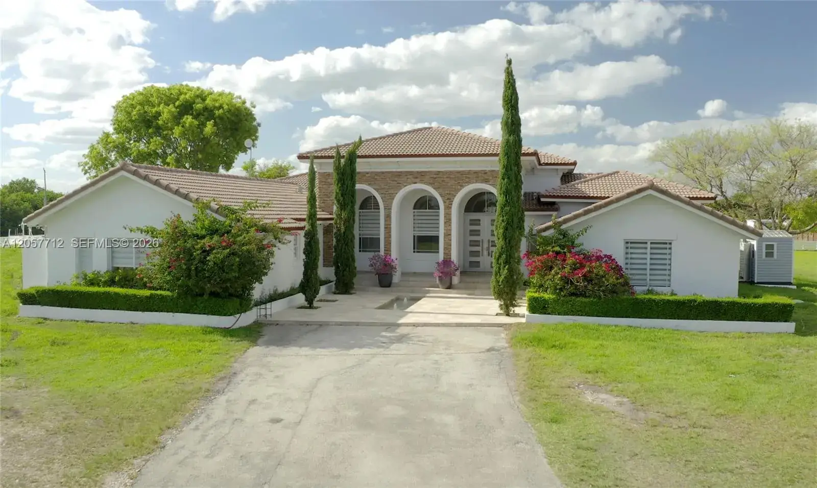 8 bedroom 7 bath Residential Lease for rent at 18651 SW 104th St # 0, Miami FL 33196