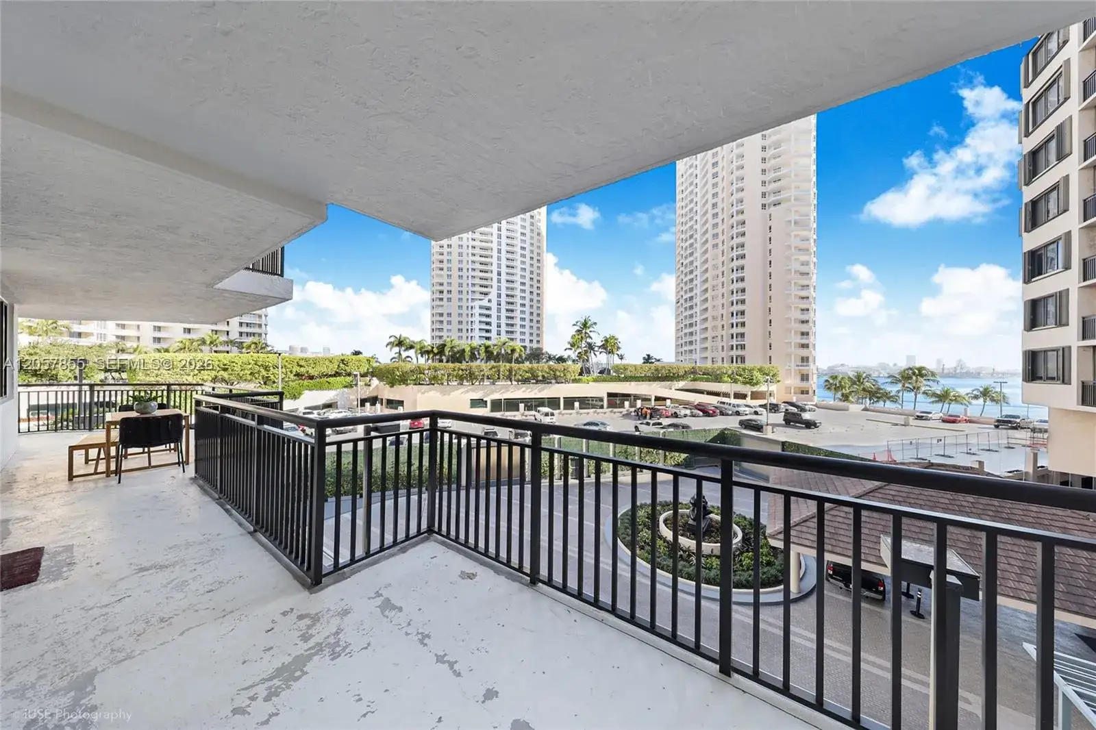 2 bedroom 2 bath Residential for sale at 540 Brickell Key Dr # 608, Miami FL 33131