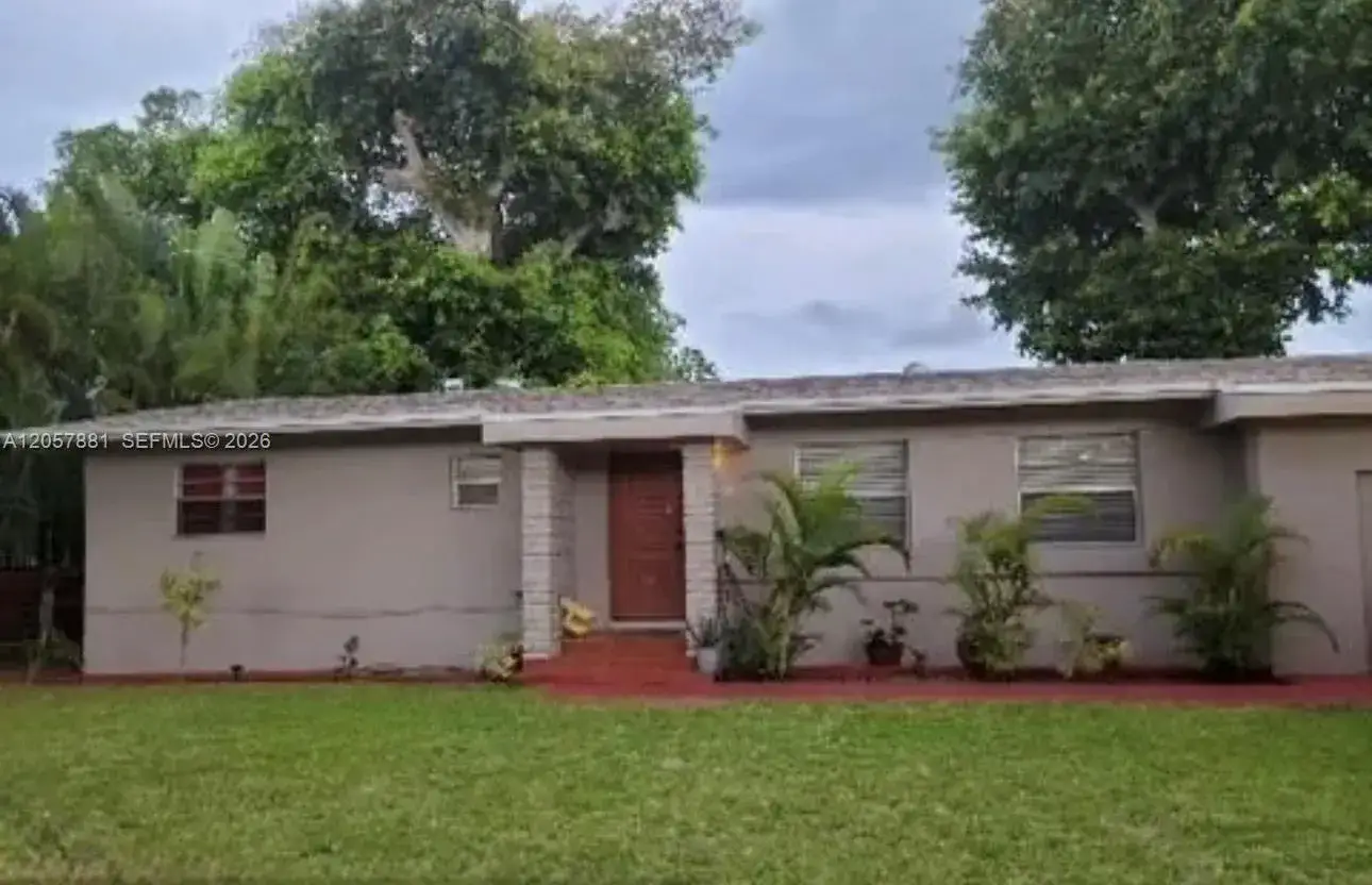 4 bedroom 3 bath Residential for sale at 530 NE 130 ST, Miami FL 333161