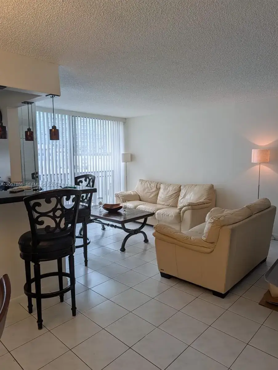 1 bedroom 1 bath Residential Lease for rent at 16909 N Bay Rd # 718, Sunny Isles Beach FL 33160