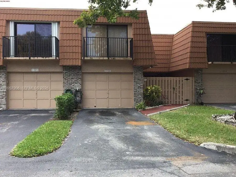 1 bedroom 1 bath Residential Lease for rent at 11034 SW 15th Mnr # X, Davie FL 33324