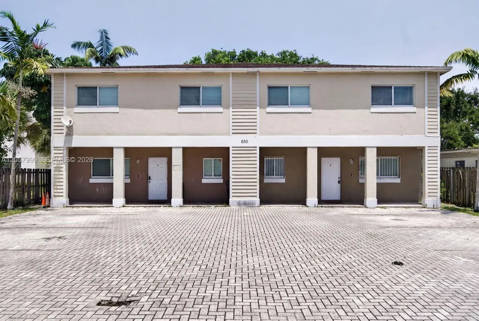 3 bedroom 3 bath Residential for sale at 630 NW 10th Ter # 4, Fort Lauderdale FL 33311