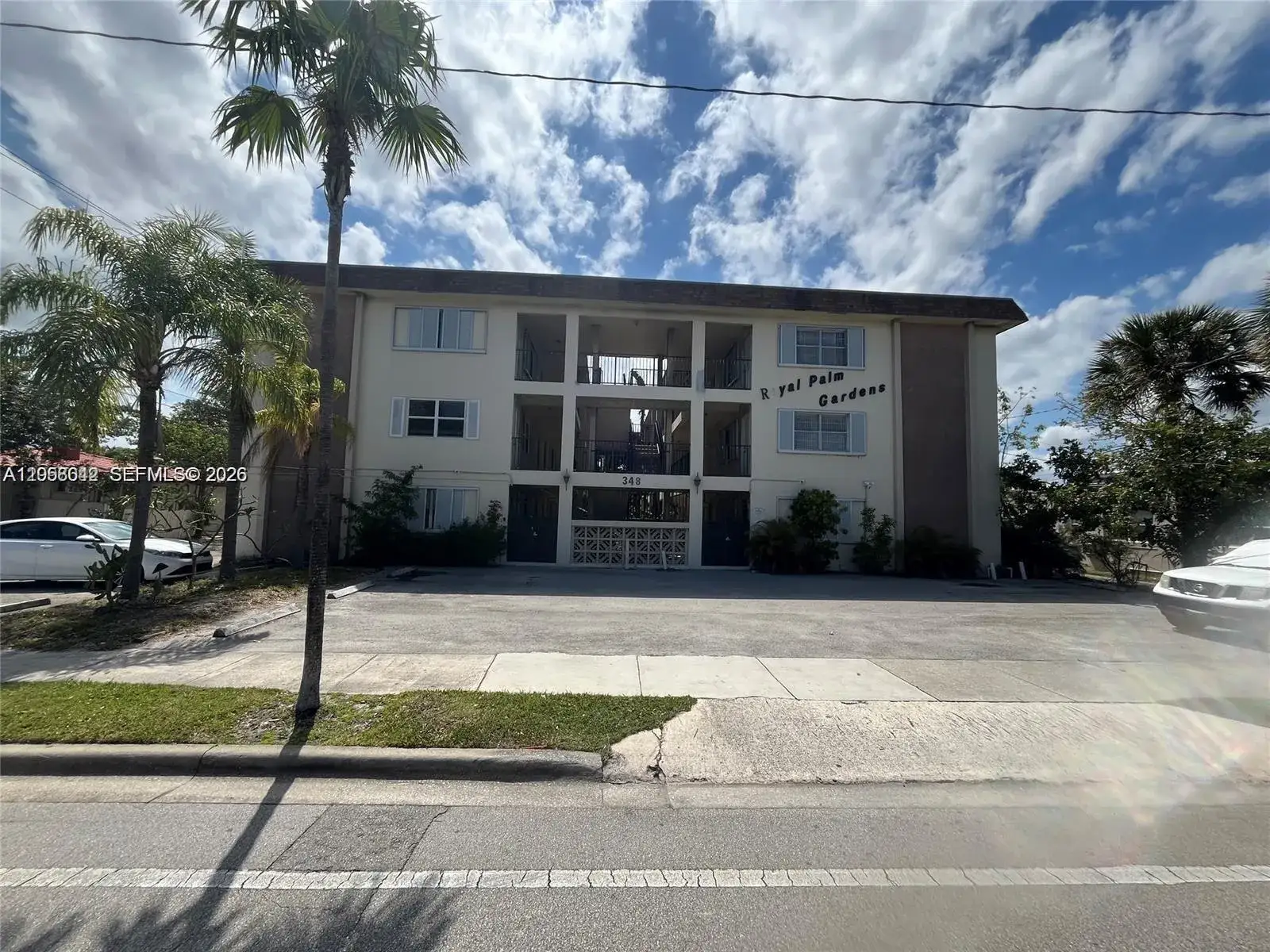348 S Federal Hwy # 24, Dania Beach FL 33004