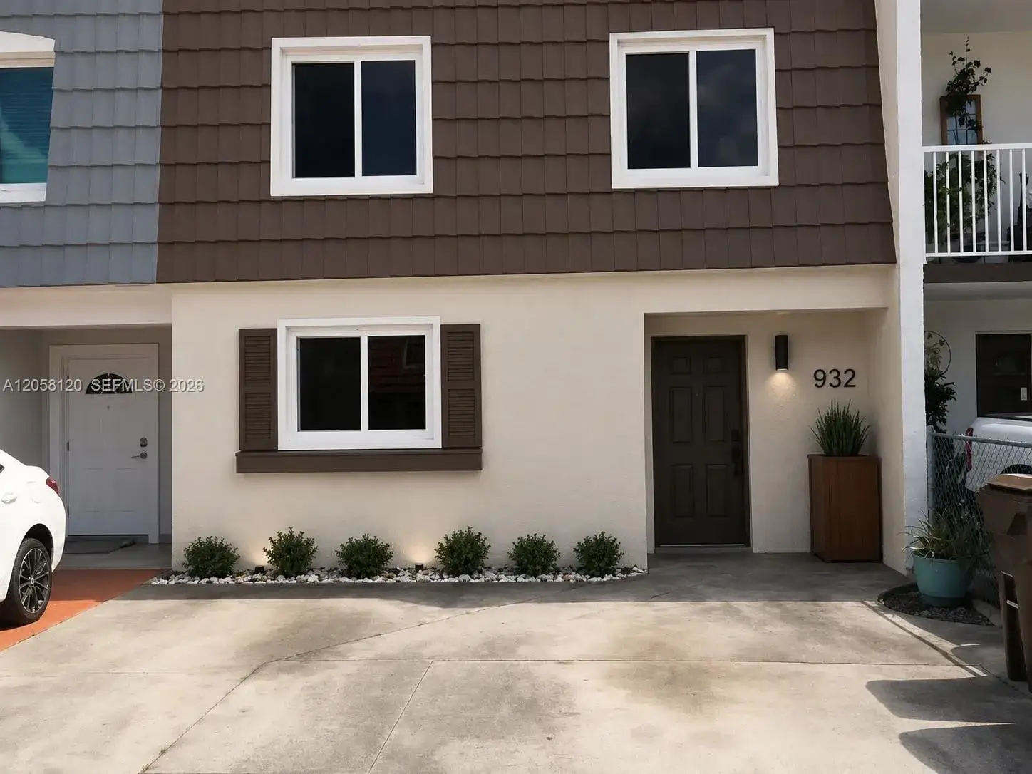 3 bedroom 2 bath Residential Lease for rent at 932 W 80th Pl # 0, Hialeah FL 33014