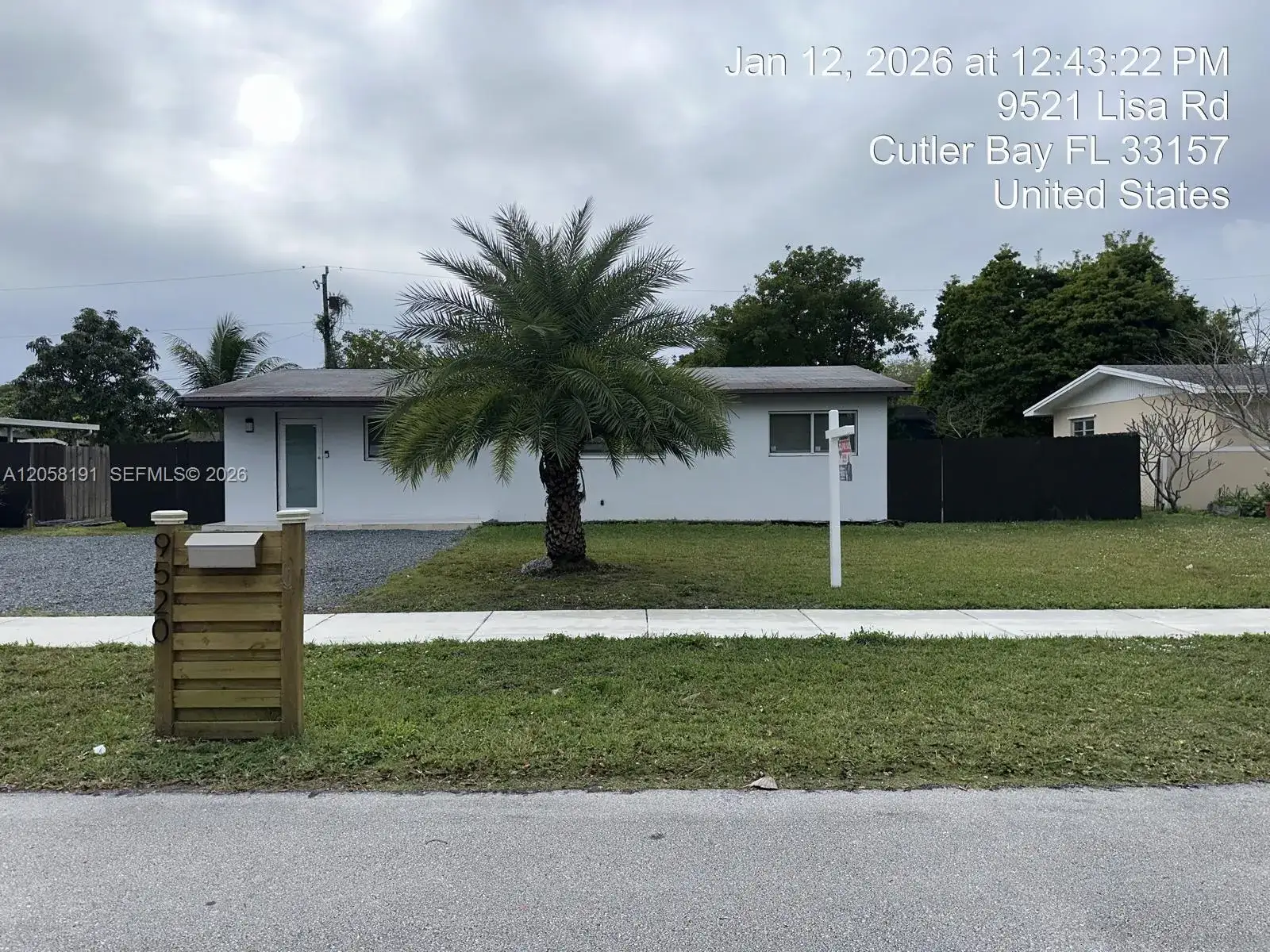 3 bedroom 2 bath Residential for sale at 9520 Lisa Rd, Cutler Bay FL 33157