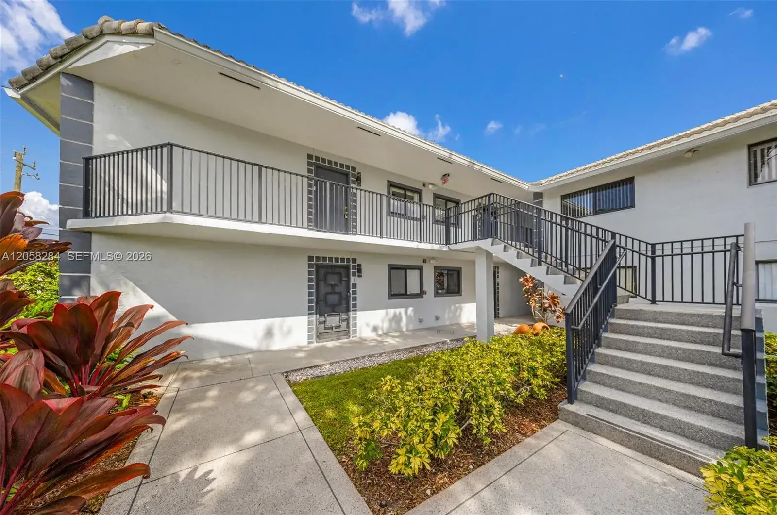 2 bedroom 2 bath Residential for sale at 15011 Ashland Cir # 19, Delray Beach FL 33484