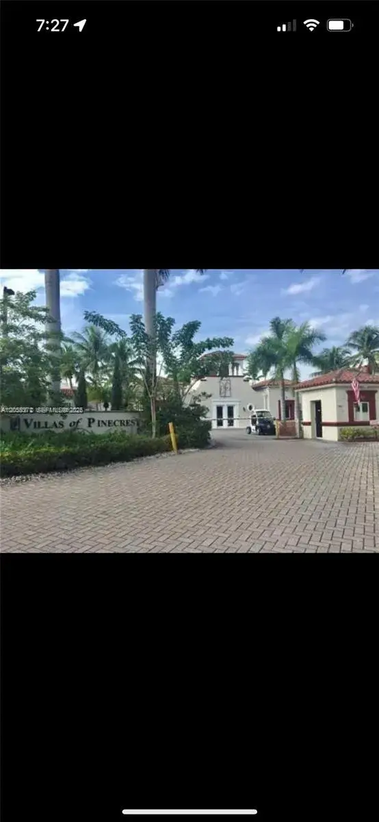 1 bedroom 1 bath Residential Lease for rent at 8650 SW 67th Ave # 1013, Pinecrest FL 33156