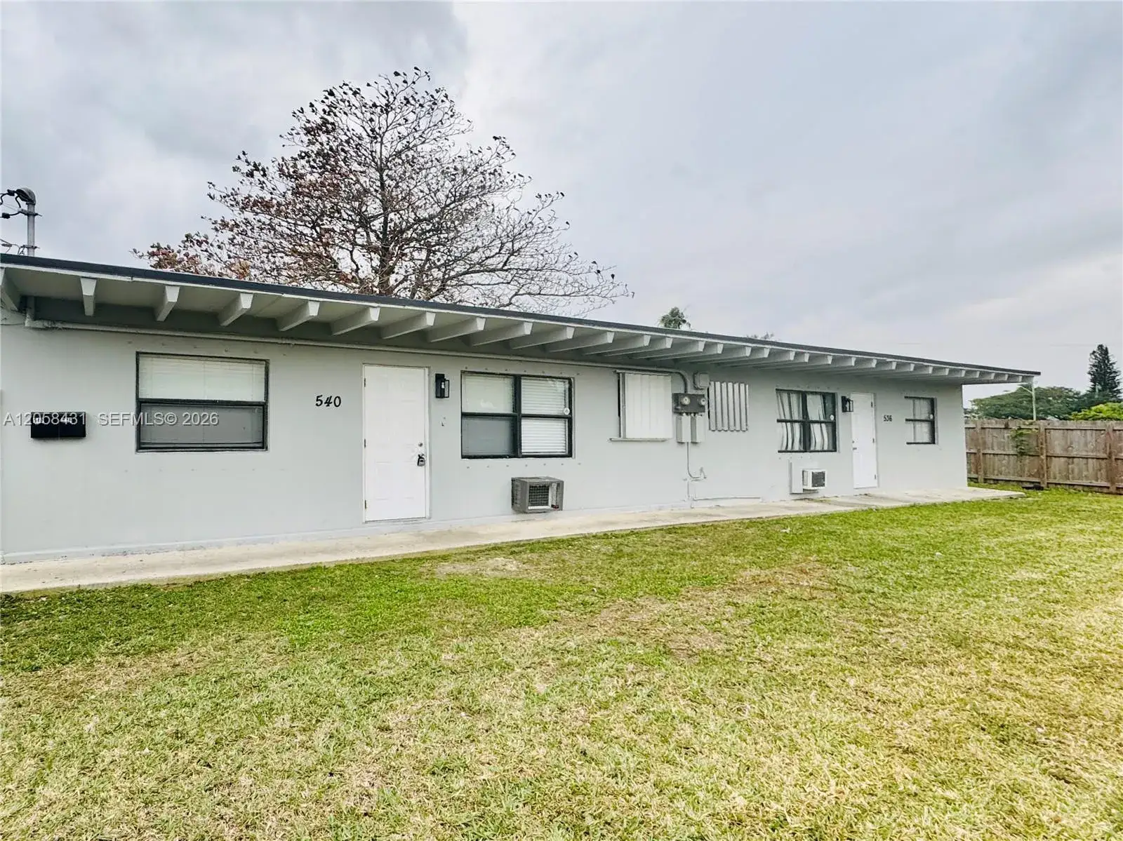 536 SW 6th Ter, Homestead FL 33030