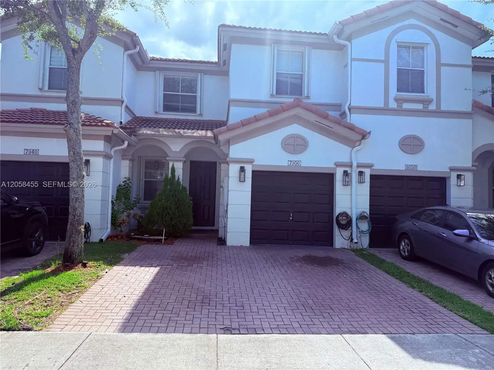 3 bedroom 2 bath Residential for sale at 7950 NW 108th Pl, Doral FL 33178