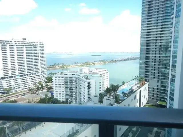 1 bedroom 1 bath Residential Lease for rent at 501 NE 31 St # 1902, Miami FL 33137
