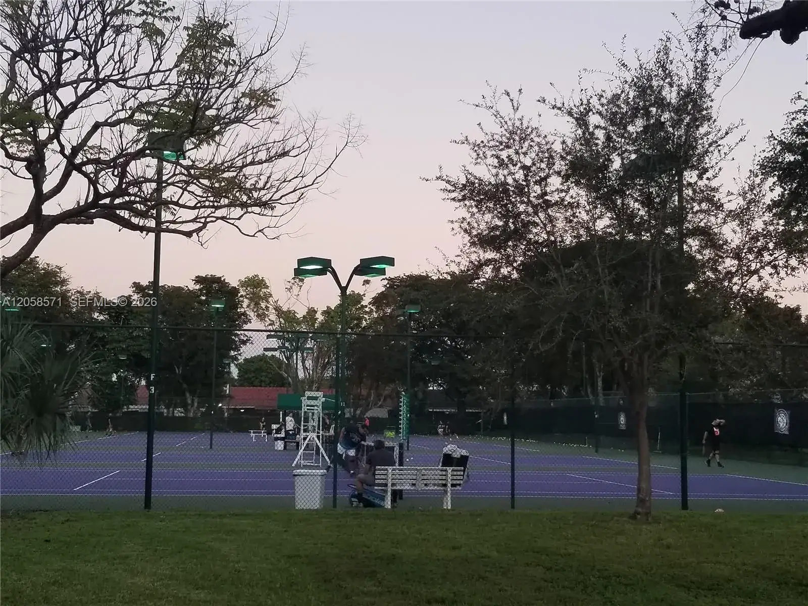 3 bedroom 2 bath Residential for sale at 15620 SW 80th St # 108, Miami FL 33193