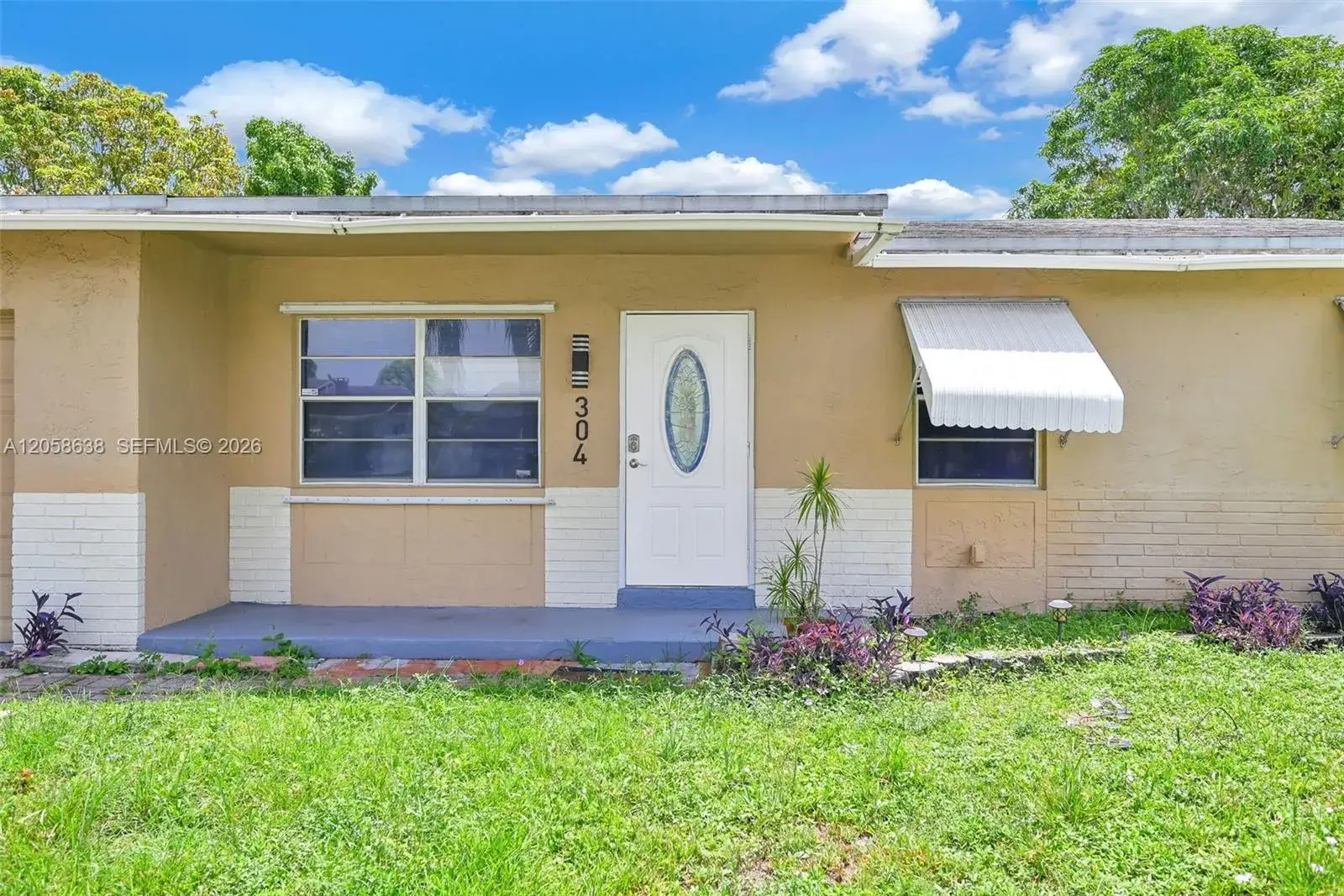 3 bedroom 2 bath Residential Lease for rent at 304 SW 77th Ave, North Lauderdale FL 33068