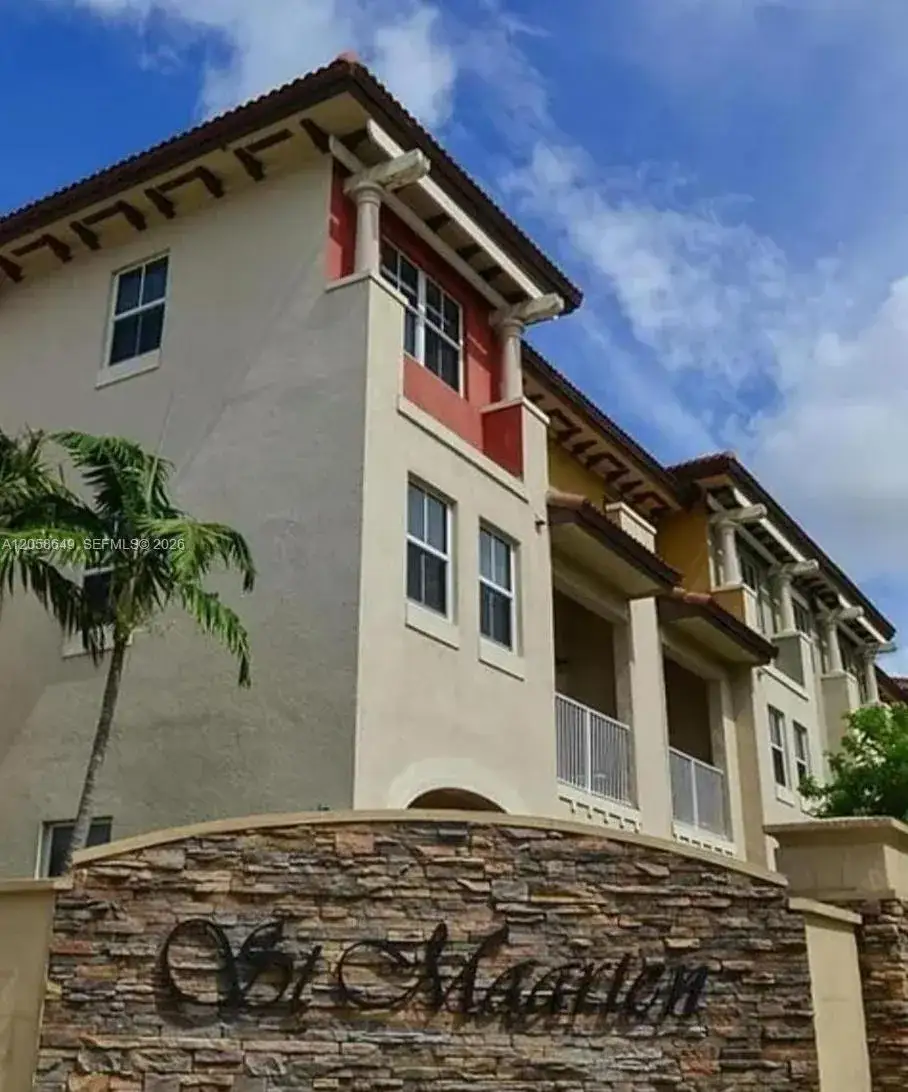 3 bedroom 2 bath Residential Lease for rent at 8930 NW 97th Ave # 202, Doral FL 33178
