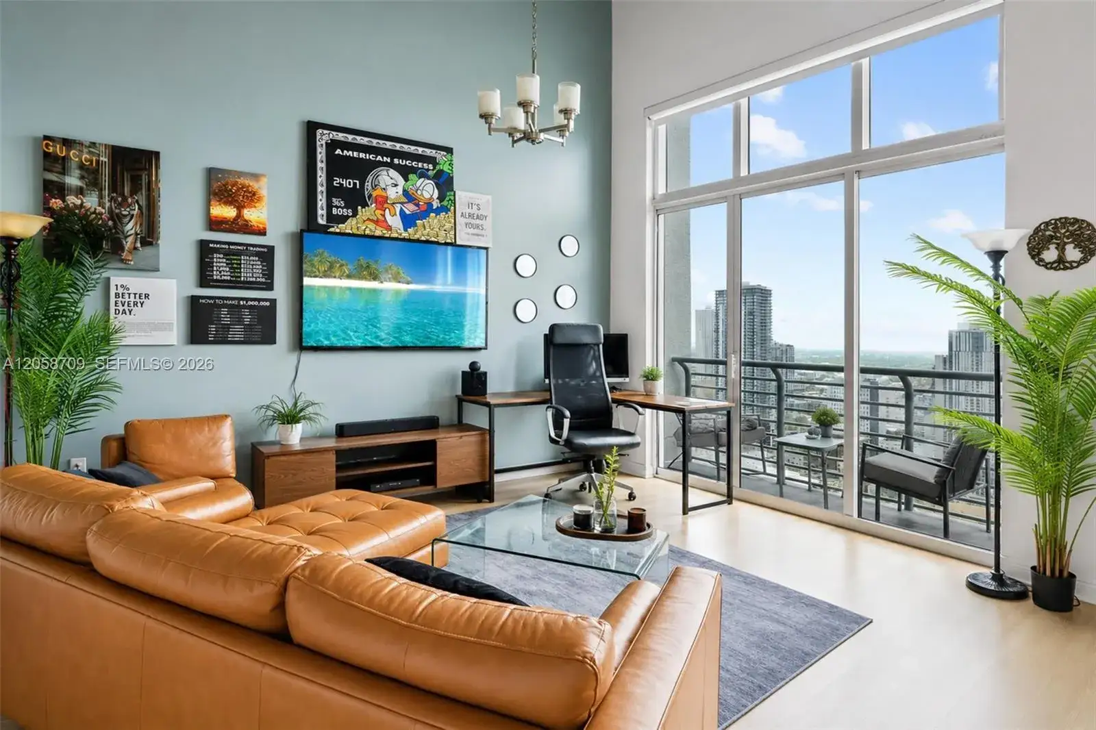 1 bedroom 1 bath Residential for sale at 133 NE 2nd Ave # 3617, Miami FL 33132