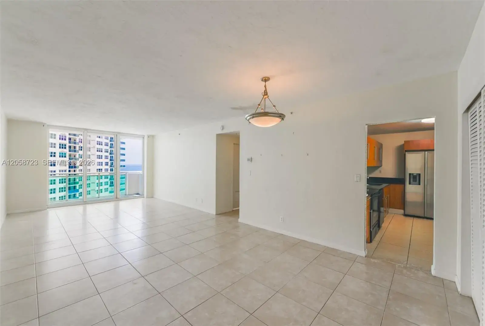 1 bedroom 1 bath Residential Lease for rent at 3001 S Ocean Dr # 749, Hollywood FL 33019