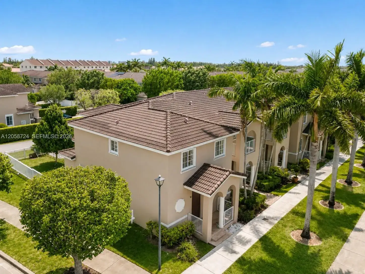 3 bedroom 2 bath Residential for sale at 14072 SW 272nd St, Homestead FL 33032