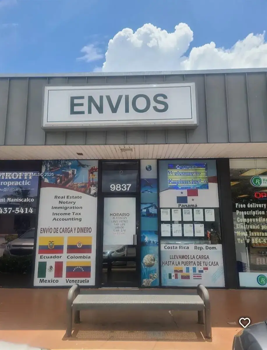 Commercial Sale for sale at 9837 Pines Blvd, Pembroke Pines FL 33024