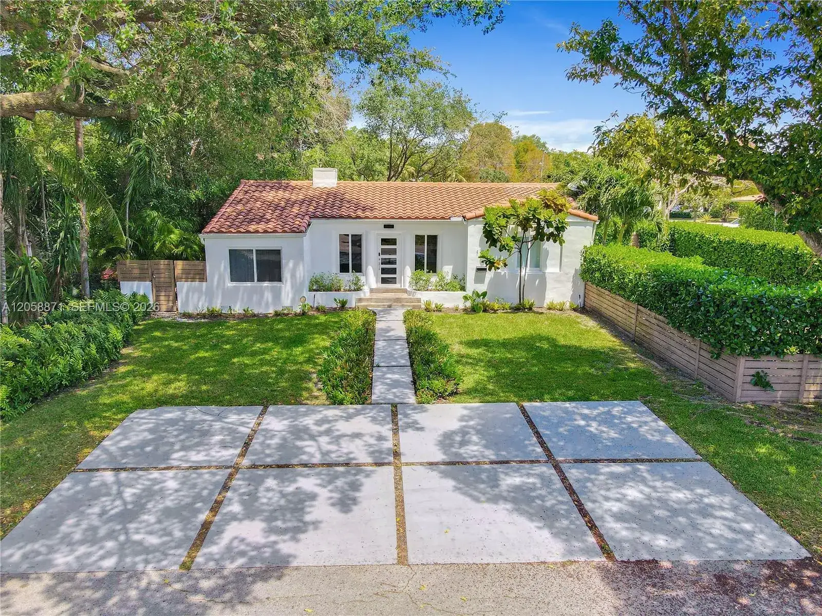 101 NW 100th St, Miami Shores FL 33150