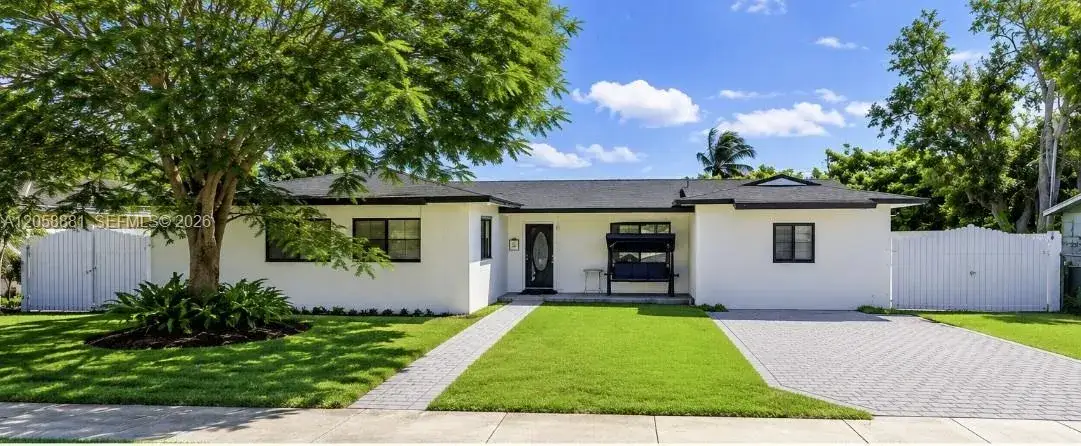 4 bedroom 3 bath Residential for sale at 10364 Fairway Heights Blvd, Miami FL 33157