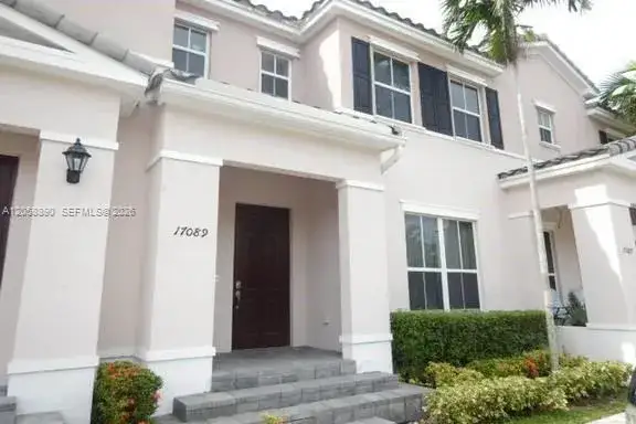 3 bedroom 2 bath Residential Lease for rent at 17089 SW 93rd St, Miami FL 33196