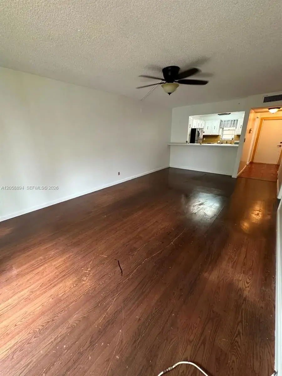 1 bedroom 1 bath Residential for sale at 2571 Aragon Blvd # 317, Sunrise FL 33322