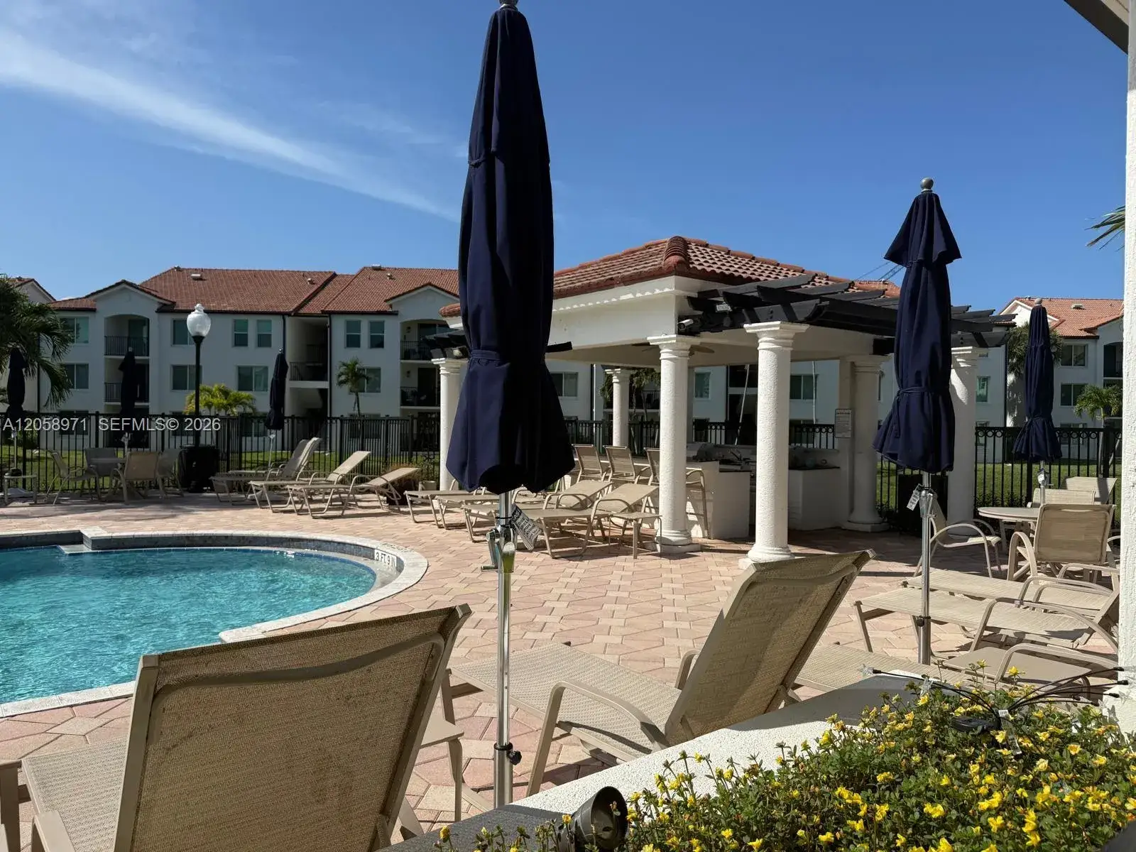3 bedroom 2 bath Residential Lease for rent at 401 Villa Cir # 401, Boynton Beach FL 33435