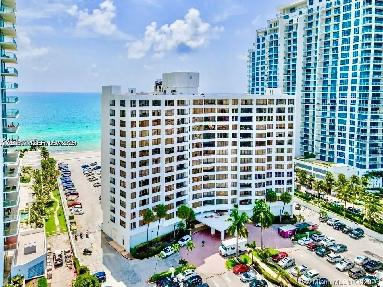 1 bedroom 1 bath Residential for sale at 3505 S Ocean Dr # 911, Hollywood FL 33019