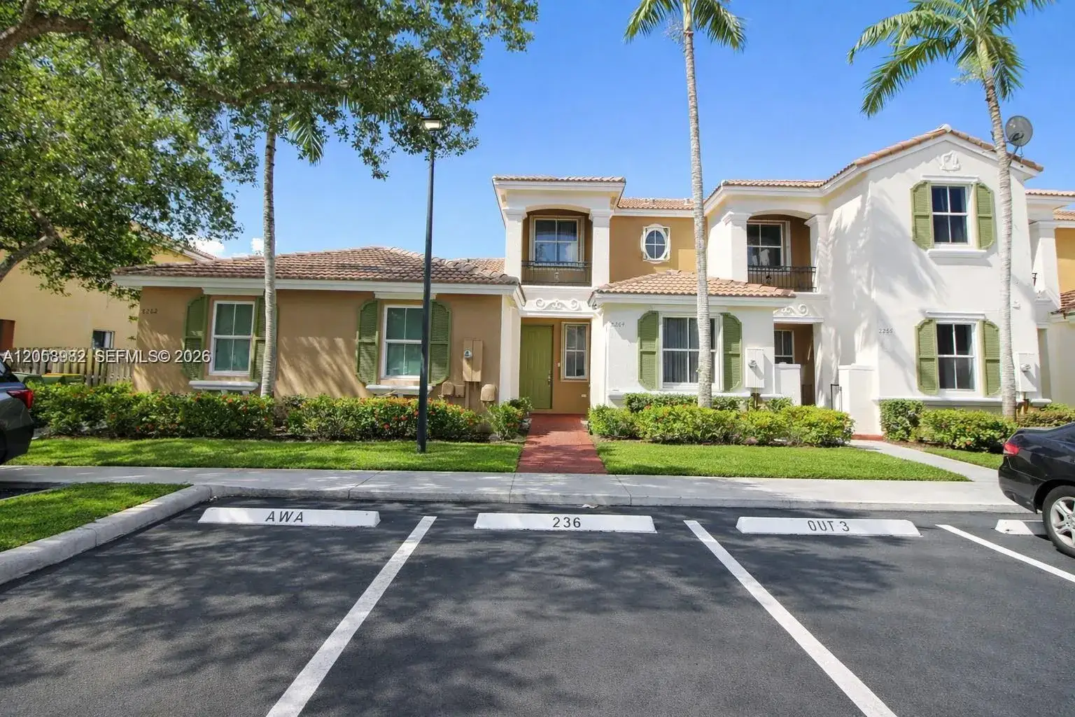 3 bedroom 3 bath Residential for sale at 2264 NE 42nd Cir, Homestead FL 33033