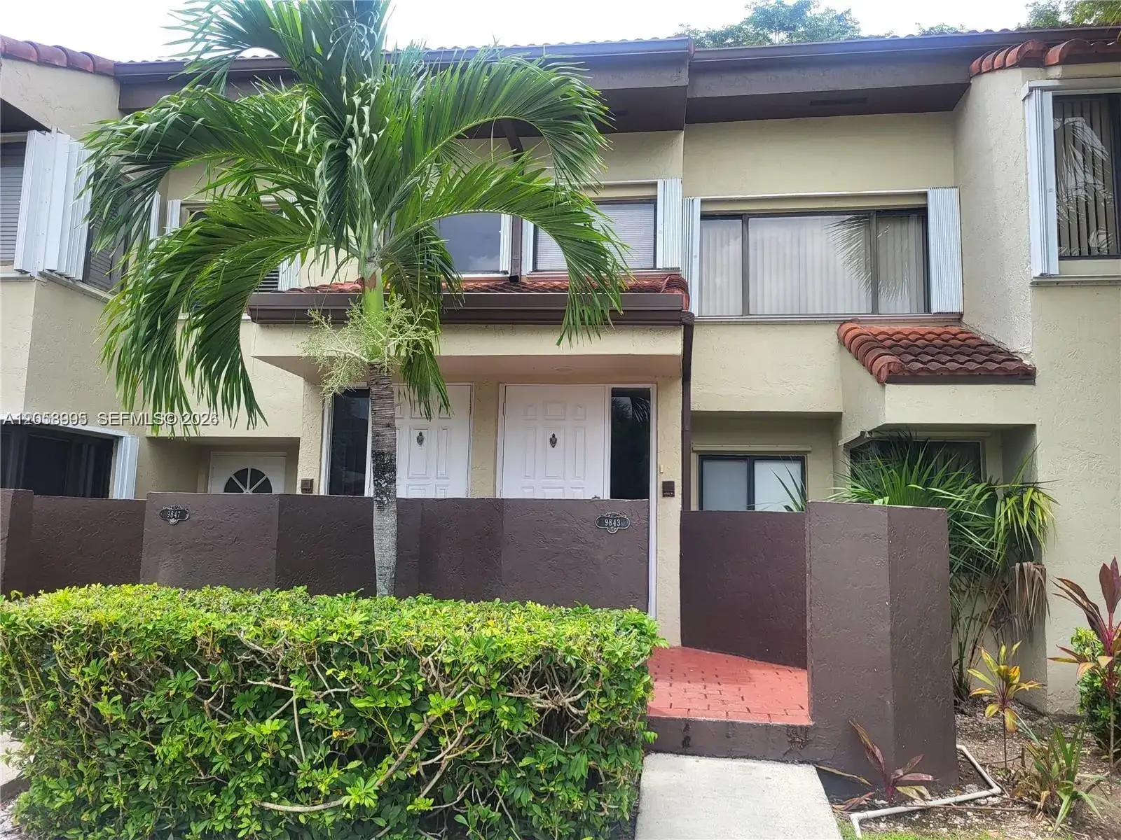 1 bedroom 1 bath Residential Lease for rent at 9843 SW 138th Ave, Miami FL 33186