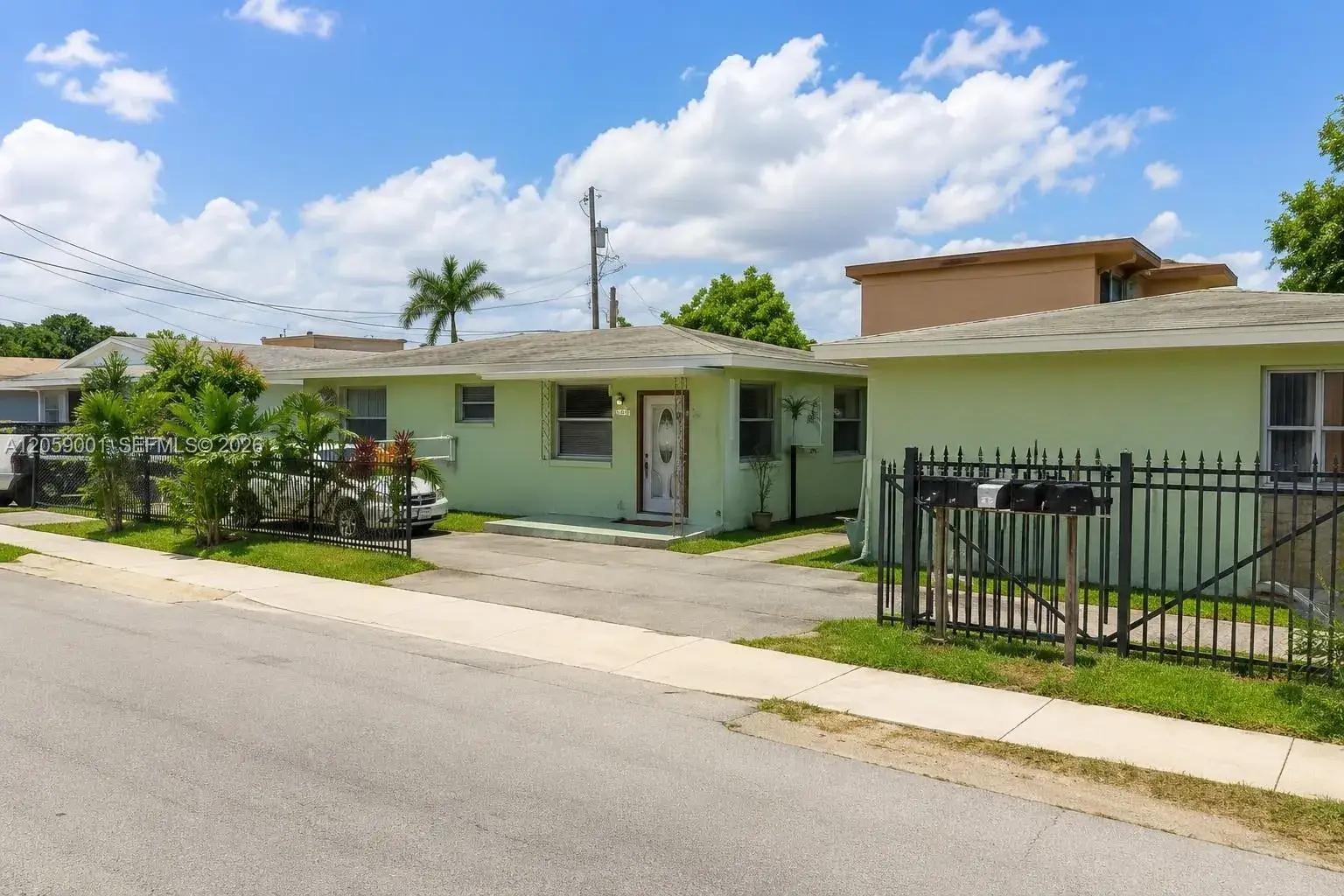 2 bedroom 1 bath Residential Lease for rent at 3210 NW 22nd Ave # 1, Miami FL 33142