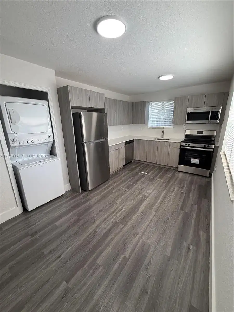 3 bedroom 2 bath Residential Lease for rent at 590 NW 58th St, Miami FL 33127