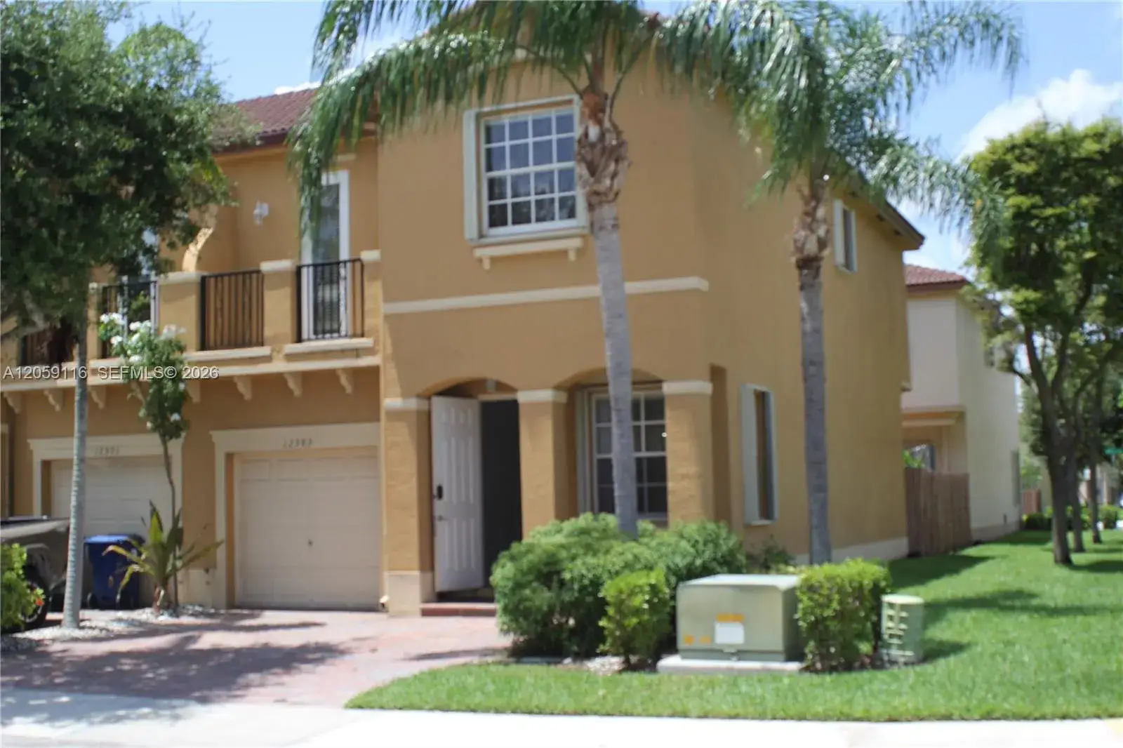 3 bedroom 2 bath Residential for sale at 12989 SW 135th Ter, Miami FL 33186