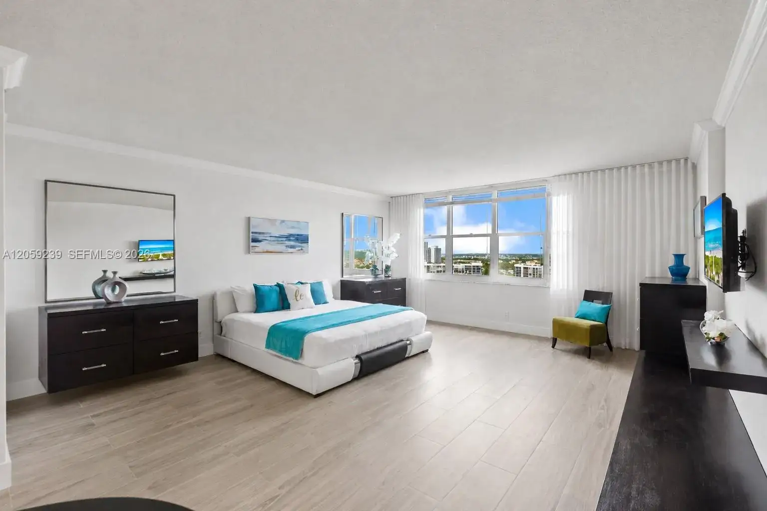 1 bath Residential for sale at 2501 S Ocean Dr # 1527, Hollywood FL 33019