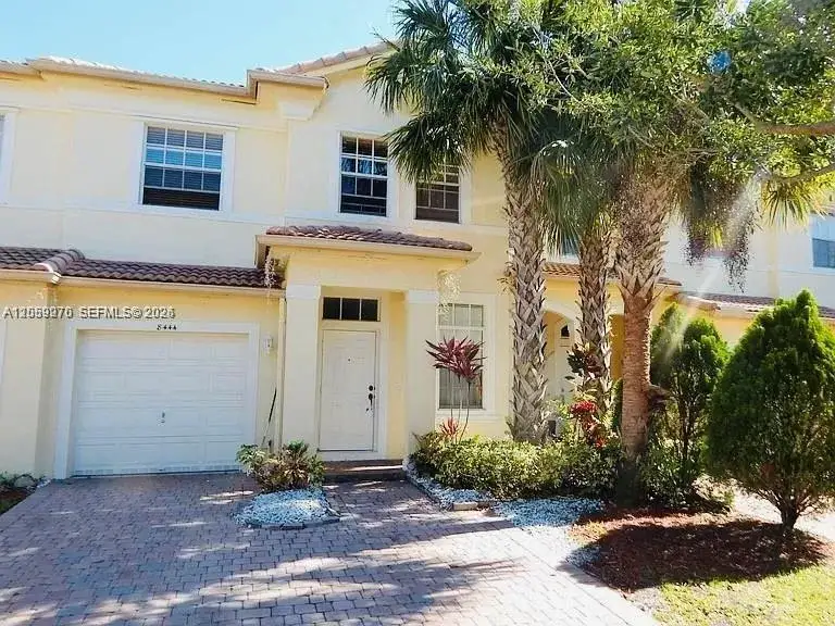 3 bedroom 2 bath Residential Lease for rent at 8444 SW 29th St # 103, Miramar FL 33025