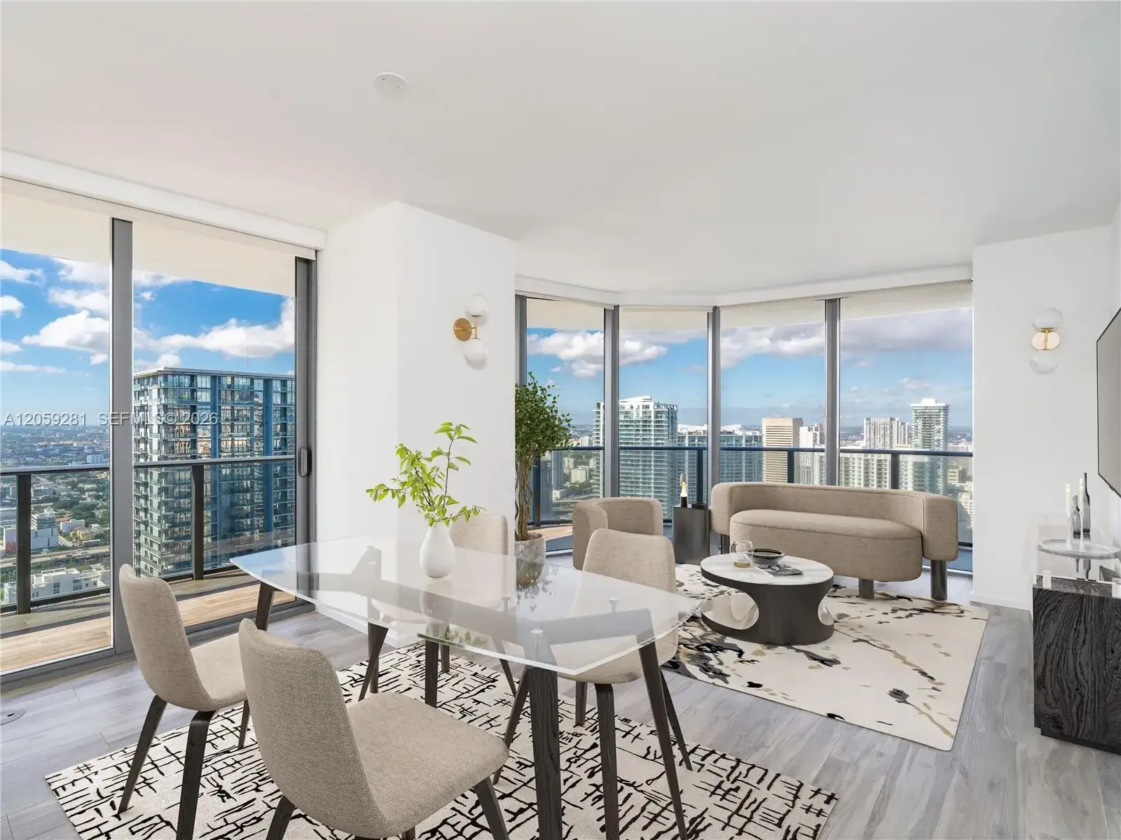 3 bedroom 3 bath Residential Lease for rent at 801 S Miami Ave # 4709, Miami FL 33130