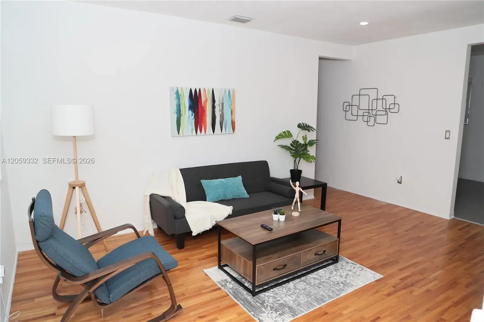 215 Antilla Ave # 4, Coral Gables FL 33134