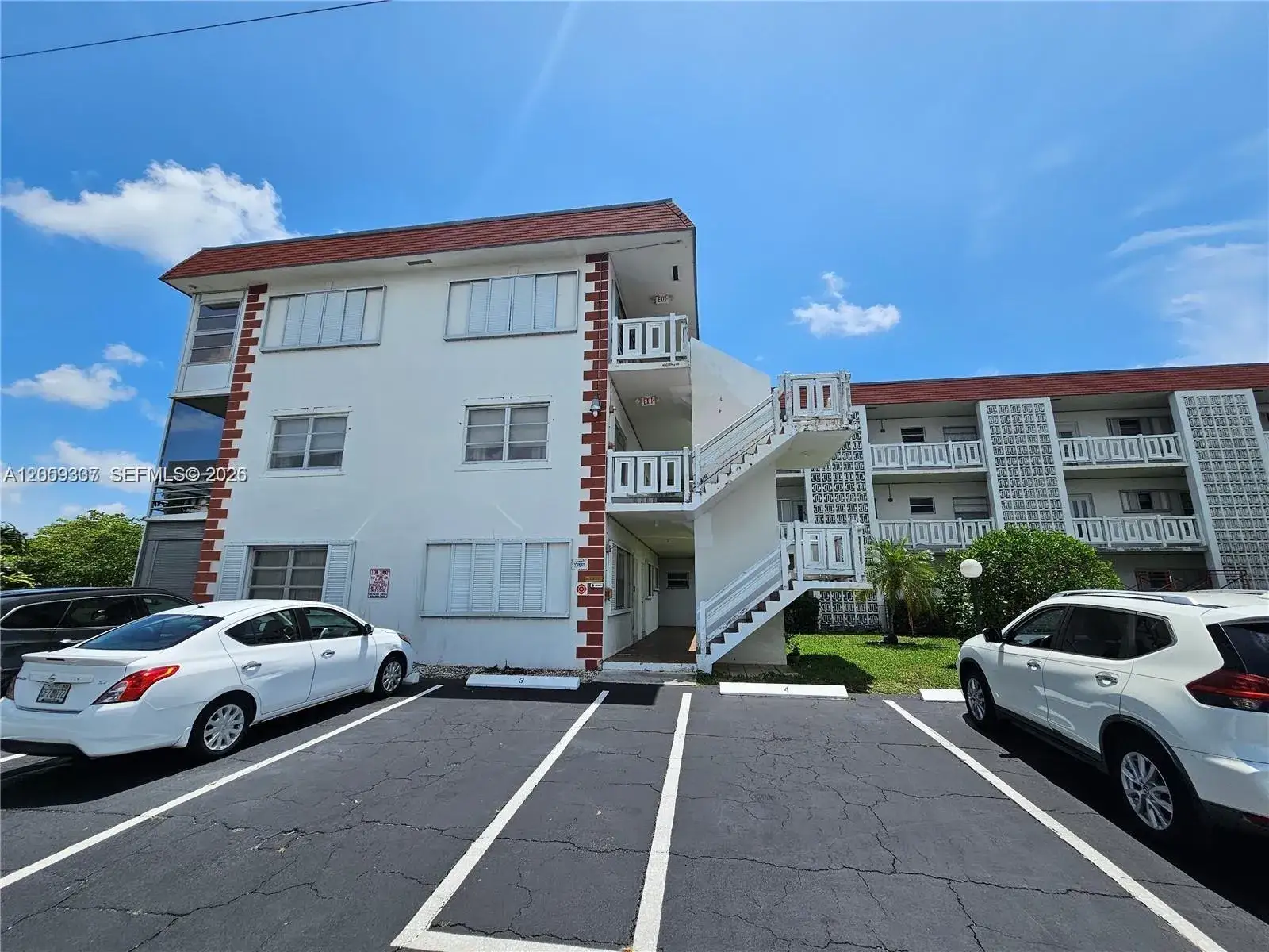 2 bedroom 2 bath Residential for sale at 1490 NW 43rd Ave # 301, Lauderhill FL 33313